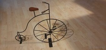 kovové kolo - dekorace