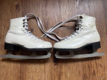 Dámské brusle,vel.35.