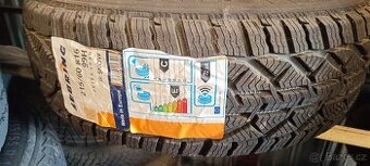 Zimní pneu Sebrig 215/60R16 99H