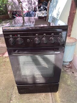 Sporák s troubou MORA