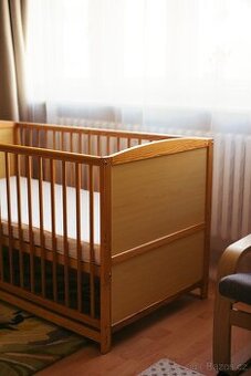 Dětská postýlka 140x70