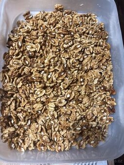 Vlašské ořechy loupané