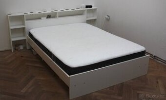 Ikea postel 140x200cm včetně roštu a matrace
