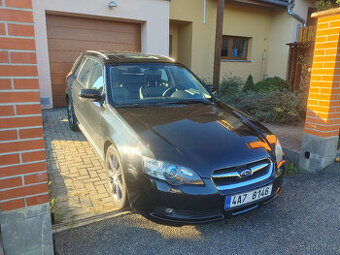 Subaru Legacy 3.0R Spec B–6MT, 180 kW – radost ze řízení