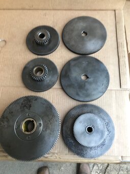 Tos Žebrák S28,S32,S21