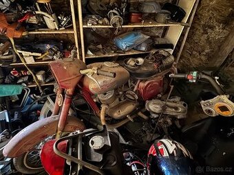 Jawa 250 353/03 1957 na renovaci