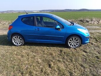 PRODÁM PEUGEOT 207 1,6 i