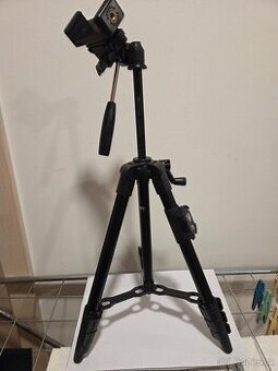 Prodám stavitelnou trojnožku Rollei