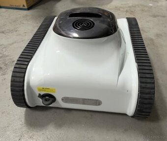 Automatický bateriový vysavač Fairland