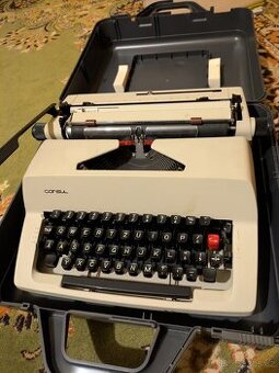 Psací stroj Consul