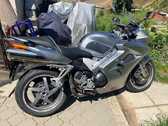 Honda VFR 800 VTEC 2004