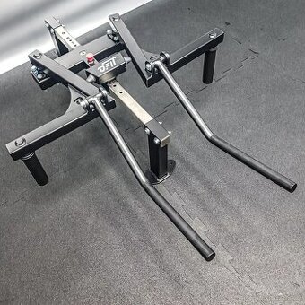 Posilovací stroj na ramena- ČR VÝROBA, PROFI