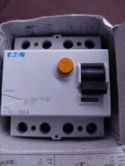 Chránič Eaton 40