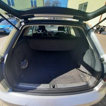 Audi A4B7 2.0tdi. 103kw. 140koni
