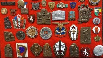 odznaky - převážně vojenství, armáda, ale i jiné