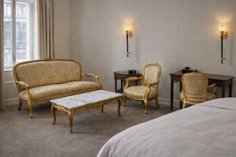 Zámecký nábytek, který přivádí hotel k plné obsazenosti