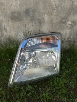 Ford Transit Connect - levé přední světlo