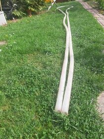 ladem ležící zahradní hadice 2 palce v délce 9 metrů