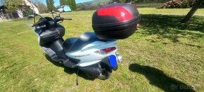 Suzuki Burgman 200