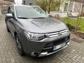 Mitshubishi Outlander 2.2 DID 110 Kw rok 2015  7.míst