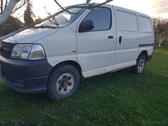 Toyota Hiace 4x4 krátká verze