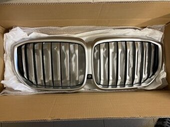 Originální přední mřížka BMW X5