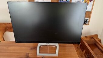 LCD monitor Philips 24”