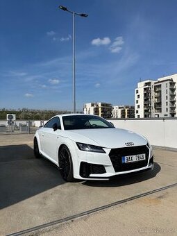 Audi TT, 2.0 TFSI S-line + Competition
