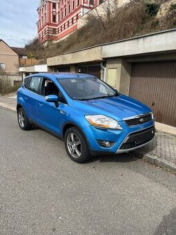 Ford Kuga 2,0 CDTI 4x4 Titanium TOP
