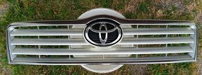 Přední maska Toyota Avensis T25 - 1