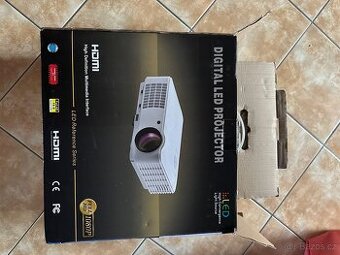 Digitální LED projektor - NOVÝ NEPOUŽITÝ