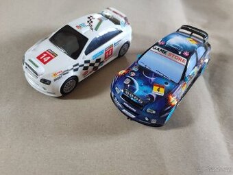 Autíčka autodráha Scalextric. Minimálně používaná.