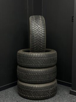 Sada pneu Dunlop 225/50 R17 94H