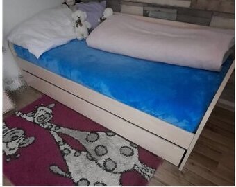 prodám postele / jak nové