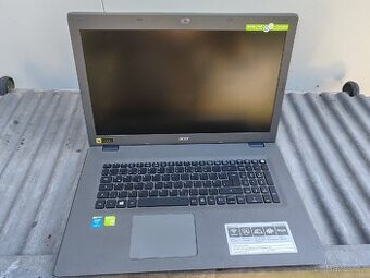Notebook Acer i5 aspire E17