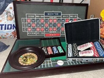 Hrací stůl na poker a ruletu
