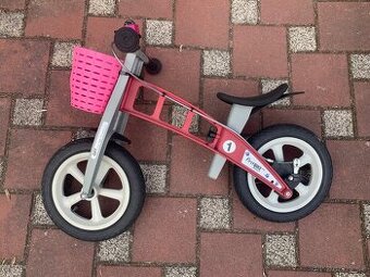 Prodám odrážedlo First Bike