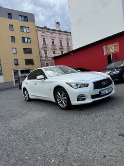 Infiniti Q50 2.2d 125kW | motor Mercedes OM651 + 7G-Tronic
