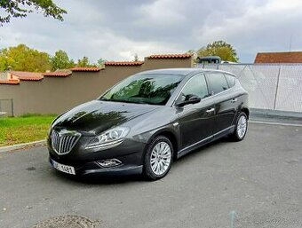 Lancia Delta 1.6 Multijet 88 kW Platino automat