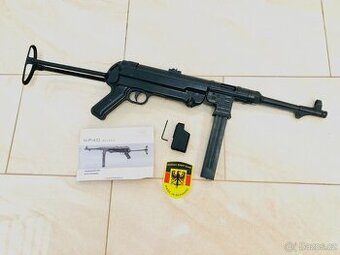 Samopal MP40