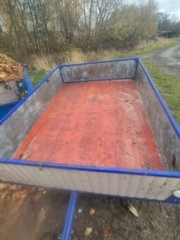 Privesny vozik za auto s TP