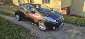 Peugeot 208 1.2 12v 60kw Allure PC KLIMA 6/2013 89900km