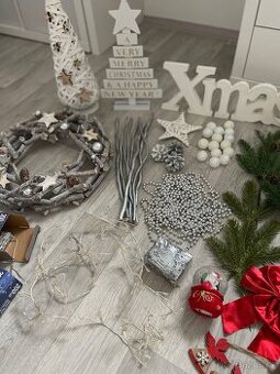 Vánoční ozdoby & světýlka