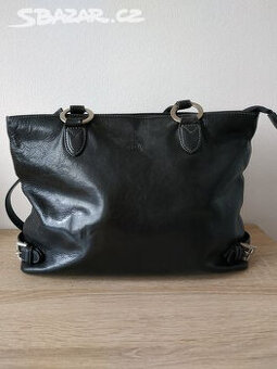 ČERNA KOŽENA ELEGANTNI KABELKA S MATNYM KOVANIM