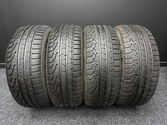 Sada pneu 235/55/17 99H PIRELLI