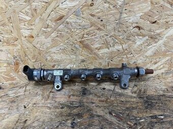 VSTŘIKOVACÍ LIŠTA 2.0 TDI 125KW CFGB 03L089N