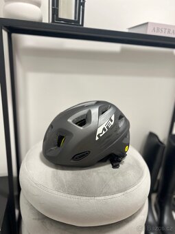 Cyklistická helma MET ECHO, vel. L