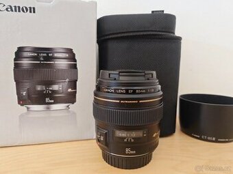 Canon EF 85mm f 1.8 USM
