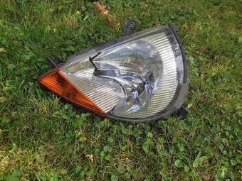 Ford Ka Mk1- levé přední světlo