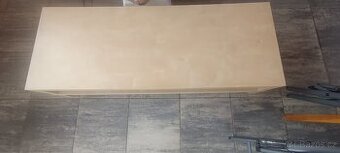 TV stolek IKEA